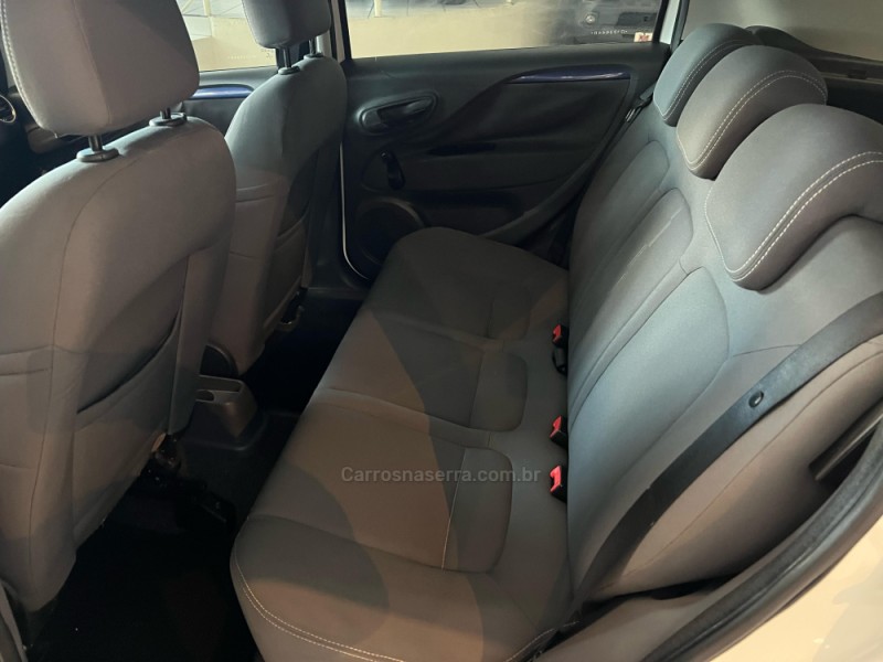 PUNTO 1.4 ATTRACTIVE ITALIA 8V FLEX 4P MANUAL - 2013 - CAXIAS DO SUL