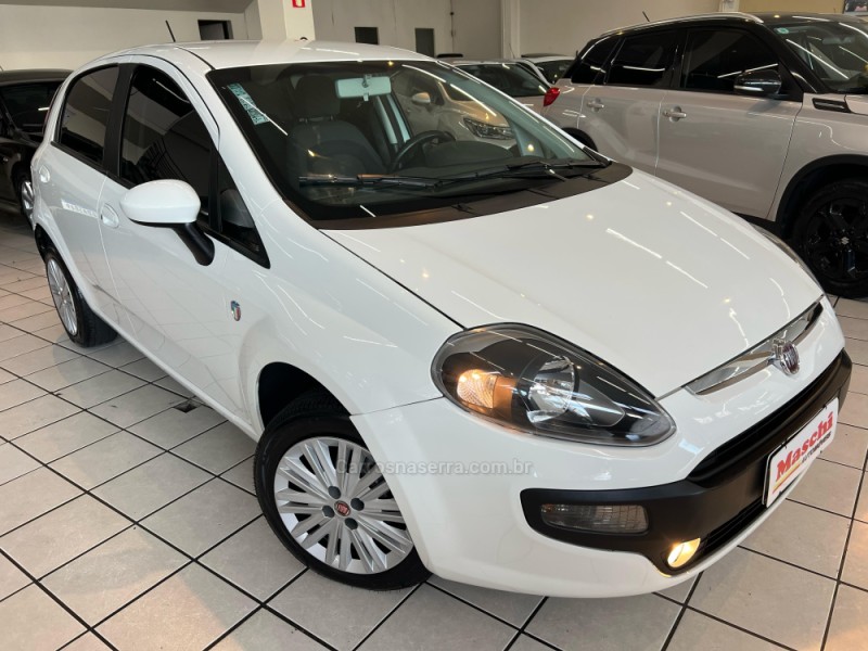 PUNTO 1.4 ATTRACTIVE ITALIA 8V FLEX 4P MANUAL - 2013 - CAXIAS DO SUL