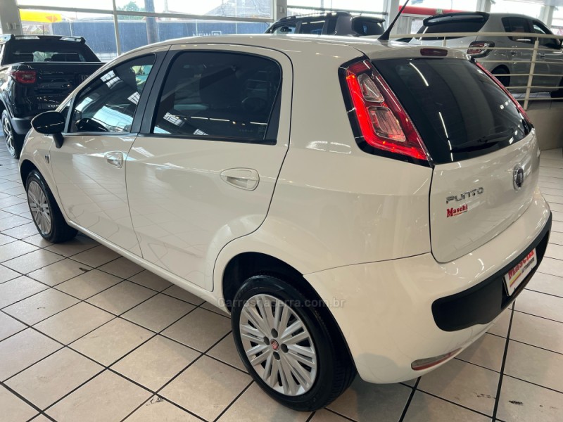 PUNTO 1.4 ATTRACTIVE ITALIA 8V FLEX 4P MANUAL - 2013 - CAXIAS DO SUL