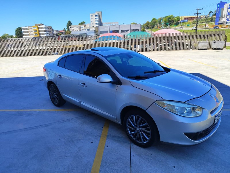 FLUENCE 2.0 DYNAMIQUE 16V FLEX 4P AUTOMÁTICO - 2011 - FARROUPILHA