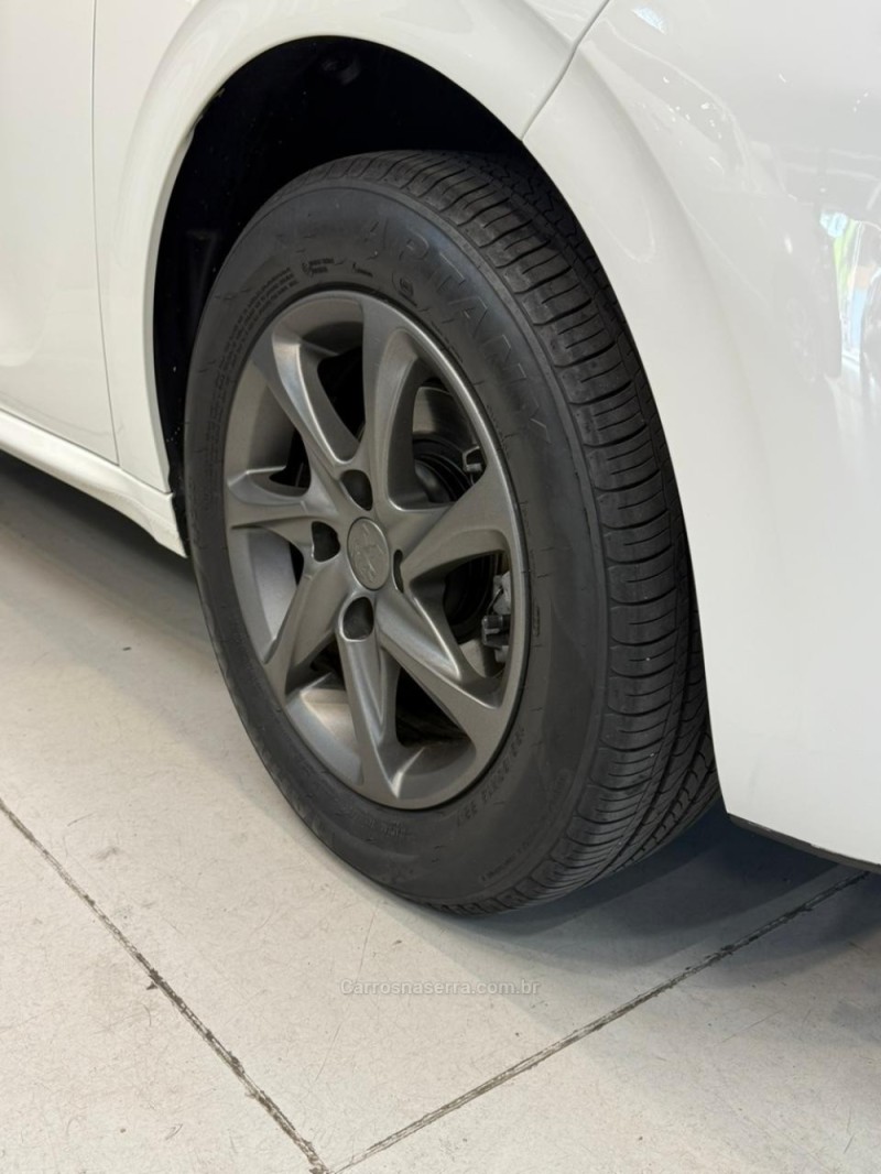 208 1.5 ALLURE 8V FLEX 4P MANUAL - 2015 - CAXIAS DO SUL