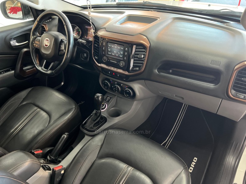 TORO 2.0 16V TURBO DIESEL VOLCANO 4WD AUTOMÁTICO - 2017 - CAXIAS DO SUL