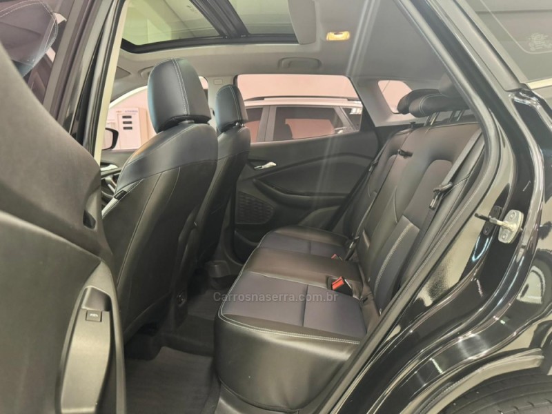 TRACKER 1.2 12V PREMIER TURBO FLEX 4P AUTOMÁTICO - 2023 - VERANóPOLIS