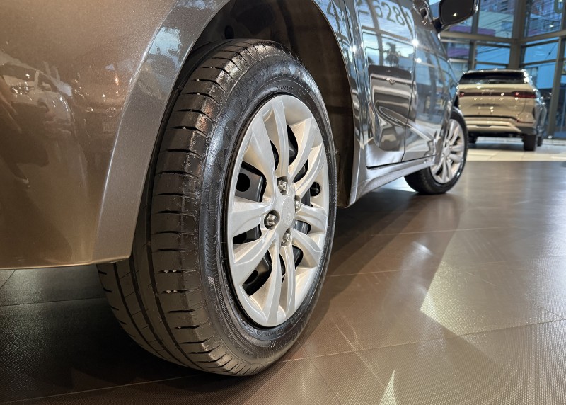 HB20 1.0 COMFORT 12V FLEX 4P MANUAL - 2017 - FARROUPILHA