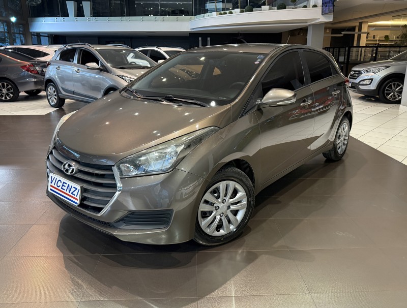 HB20 1.0 COMFORT 12V FLEX 4P MANUAL - 2017 - FARROUPILHA