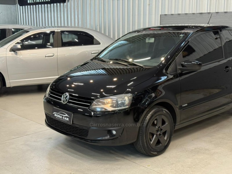 FOX 1.0 MI 8V FLEX 2P MANUAL - 2011 - CAXIAS DO SUL