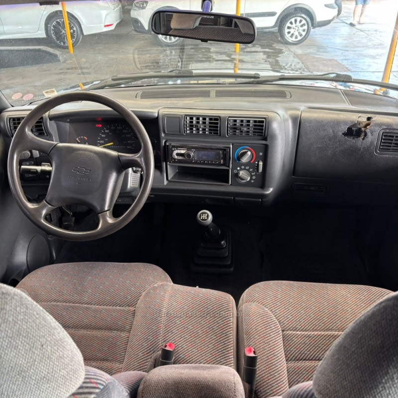 BLAZER 2.5 4X2 8V TURBO DIESEL 4P MANUAL - 1997 - PASSO FUNDO