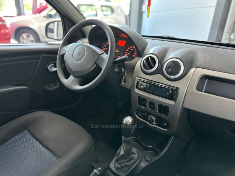 SANDERO 1.0 AUTHENTIQUE 16V FLEX 4P MANUAL - 2011 - NOVO HAMBURGO