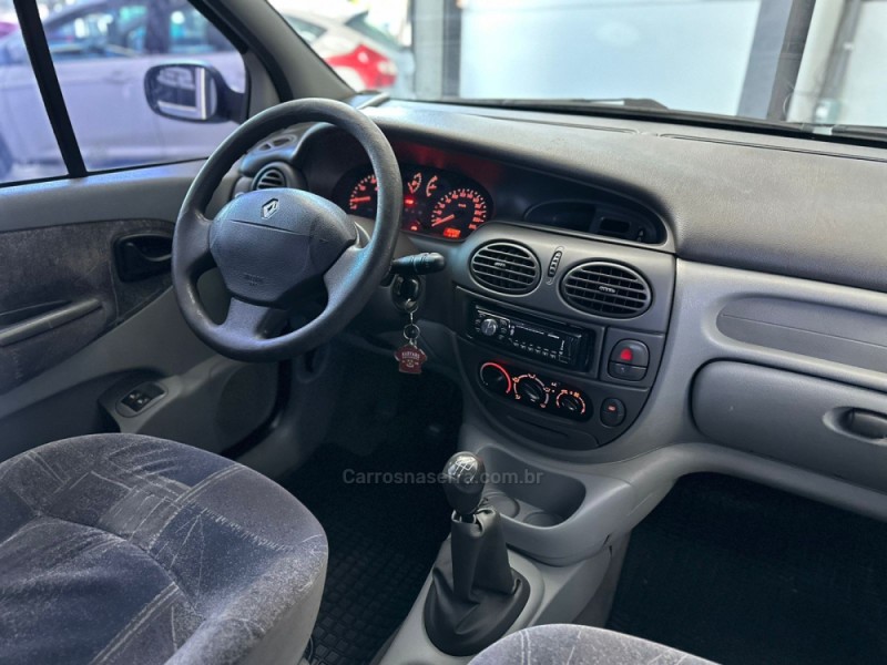 SCÉNIC 1.6 AUTHENTIQUE 16V FLEX 4P MANUAL - 2005 - NOVO HAMBURGO