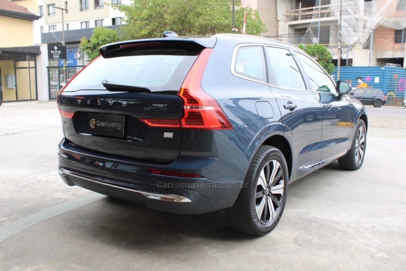 XC60 2.0 T8 RECHARGE PLUS AWD HIBRIDO 4P AUTOMÁTICO - 2023 - CAXIAS DO SUL