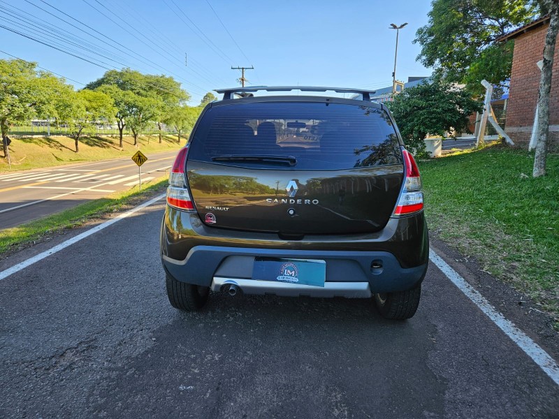 SANDERO 1.6 STEPWAY 8V FLEX 4P MANUAL - 2013 - VENâNCIO AIRES