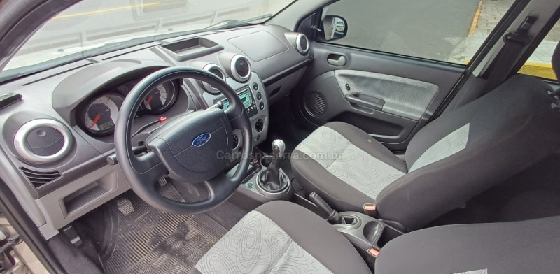 FIESTA 1.6 MPI SEDAN 8V FLEX 4P MANUAL - 2010 - FARROUPILHA