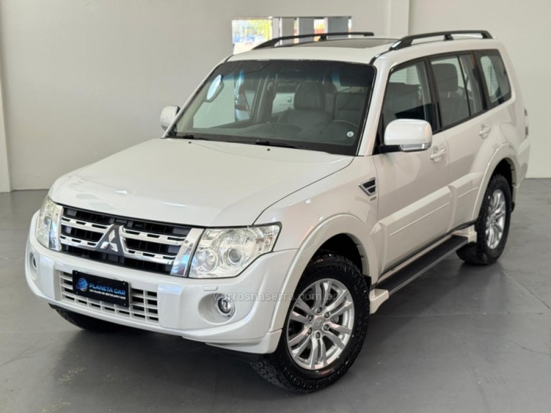 PAJERO FULL 3.2 HPE 4X4 16V DIESEL 4P AUTOMÁTICO - 2014 - SANTA CRUZ DO SUL