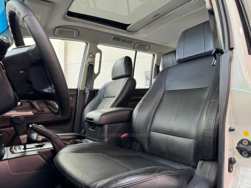 PAJERO FULL 3.2 HPE 4X4 16V DIESEL 4P AUTOMÁTICO - 2014 - SANTA CRUZ DO SUL