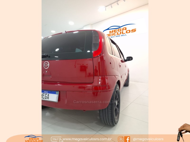 CORSA 1.0 MPFI 8V GASOLINA 4P MANUAL - 2004 - BENTO GONçALVES