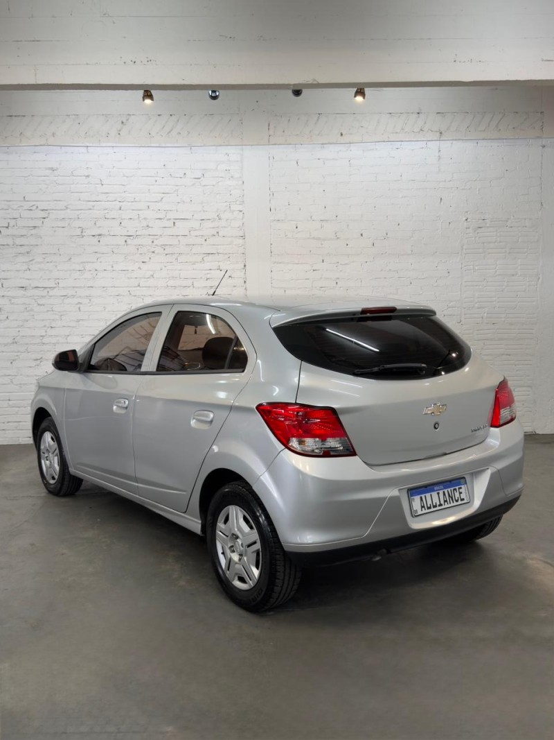 ONIX 1.0 MPFI LT 8V FLEX 4P MANUAL - 2013 - CAXIAS DO SUL