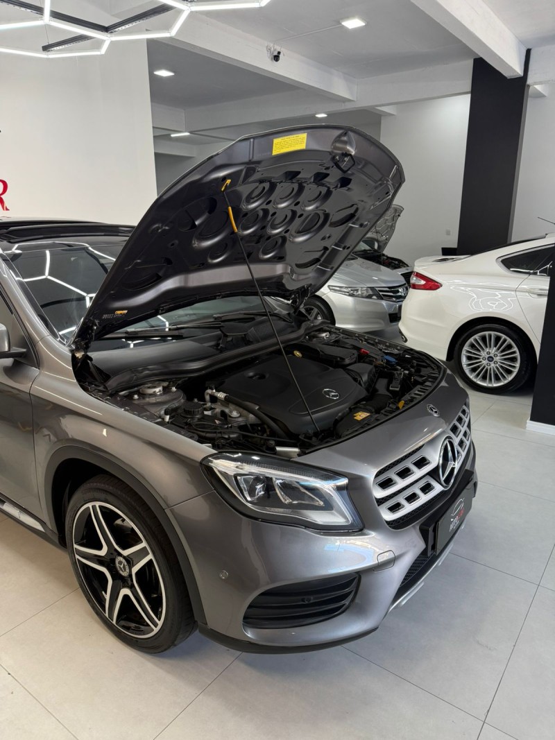 GLA 250 2.0 16V TURBO GASOLINA VISION 4P AUTOMÁTICO - 2018 - CAXIAS DO SUL