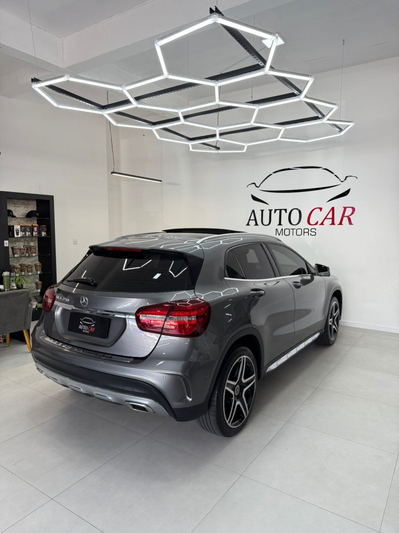 GLA 250 2.0 16V TURBO GASOLINA VISION 4P AUTOMÁTICO - 2018 - CAXIAS DO SUL
