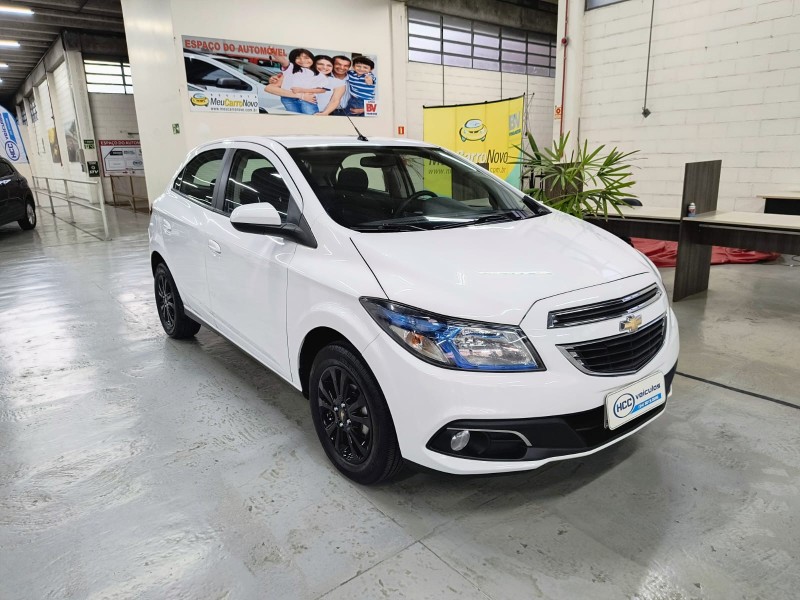 onix 1.4 mpfi ltz 8v flex 4p manual 2014 caxias do sul