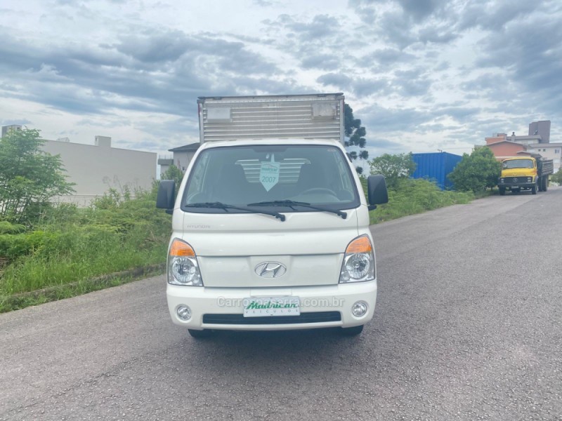 HR 2.5 TCI HD BAU 4X2 8V 97CV TURBO INTERCOOLER DIESEL 2P MANUAL - 2007 - FLORES DA CUNHA