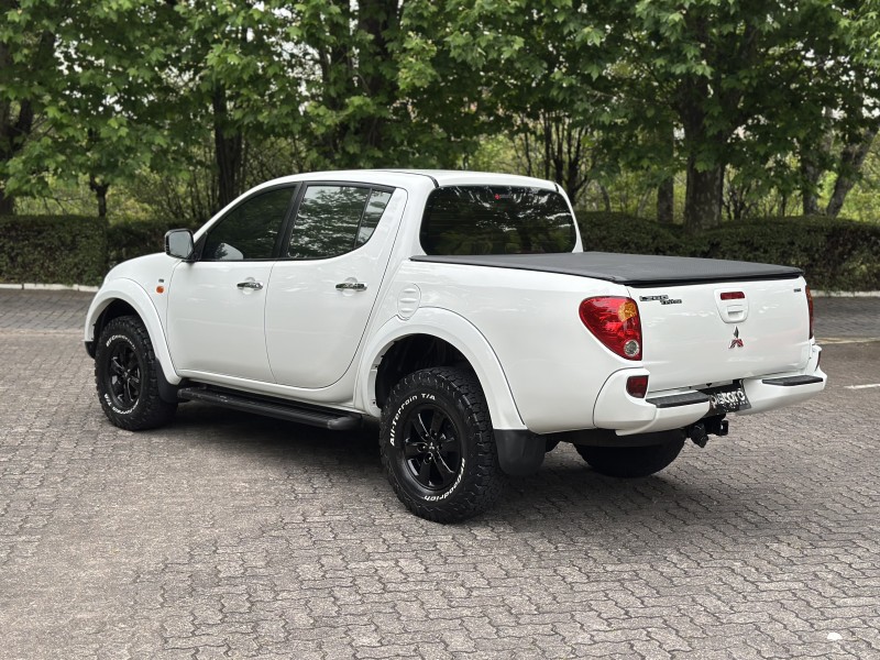 L200 TRITON 3.2 HPE 4X4 CD 16V TURBO INTERCOOLER DIESEL 4P AUTOMÁTICO - 2013 - CAXIAS DO SUL