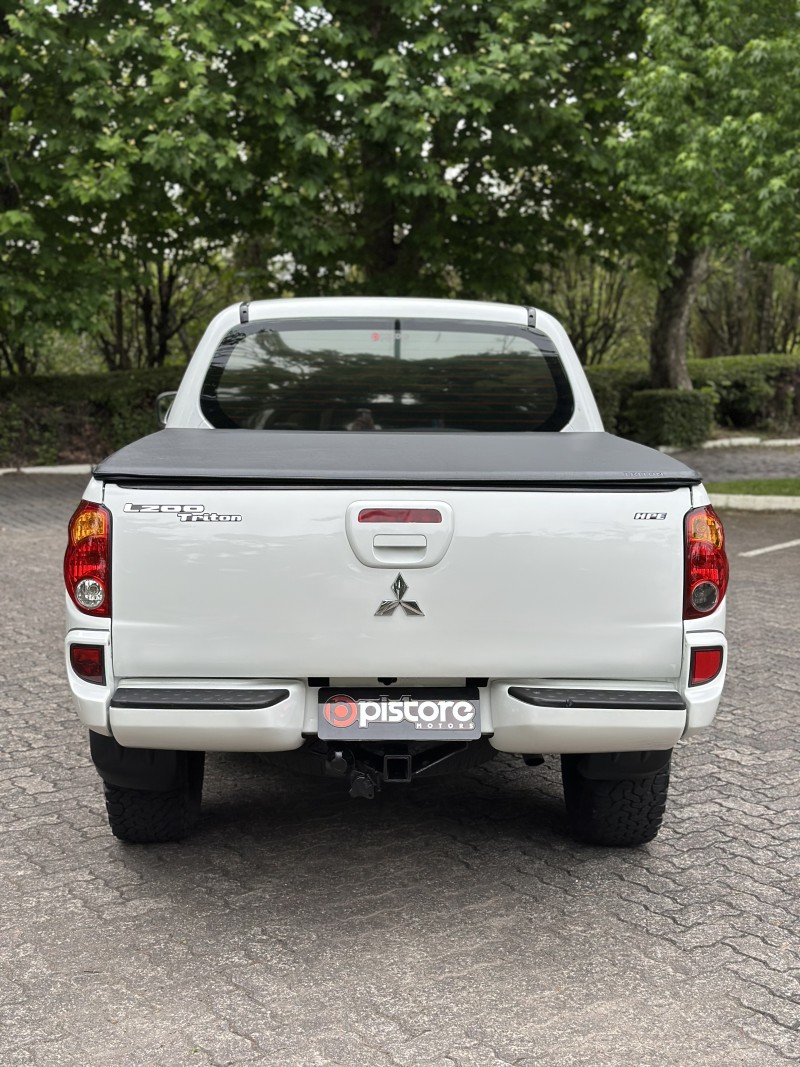 L200 TRITON 3.2 HPE 4X4 CD 16V TURBO INTERCOOLER DIESEL 4P AUTOMÁTICO - 2013 - CAXIAS DO SUL