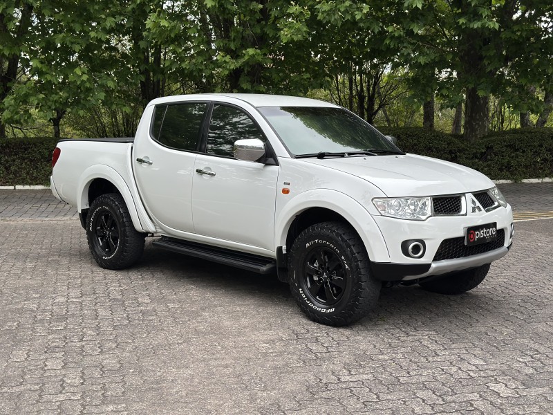 L200 TRITON 3.2 HPE 4X4 CD 16V TURBO INTERCOOLER DIESEL 4P AUTOMÁTICO - 2013 - CAXIAS DO SUL