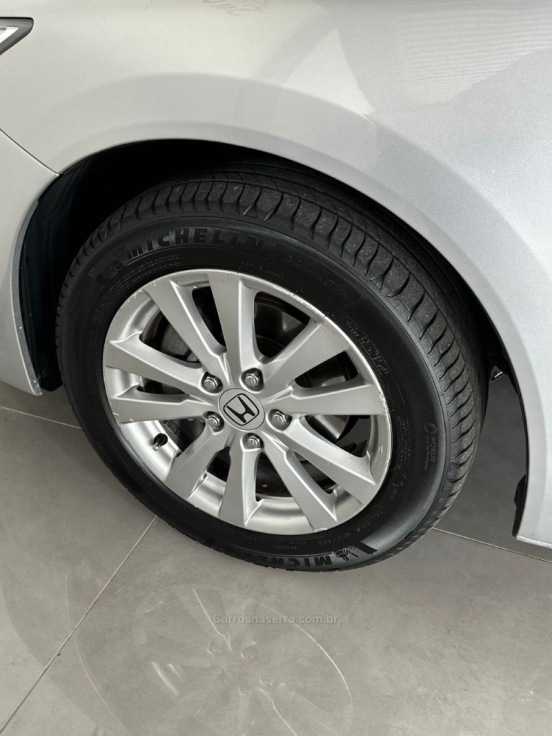 CIVIC 1.8 LXS 16V FLEX 4P AUTOMÁTICO - 2013 - NOVO HAMBURGO