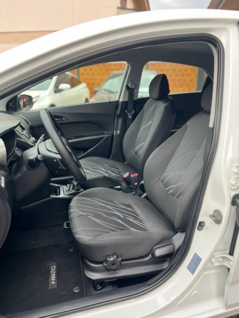 HB20 1.0 COMFORT 12V FLEX 4P MANUAL - 2014 - LAJEADO