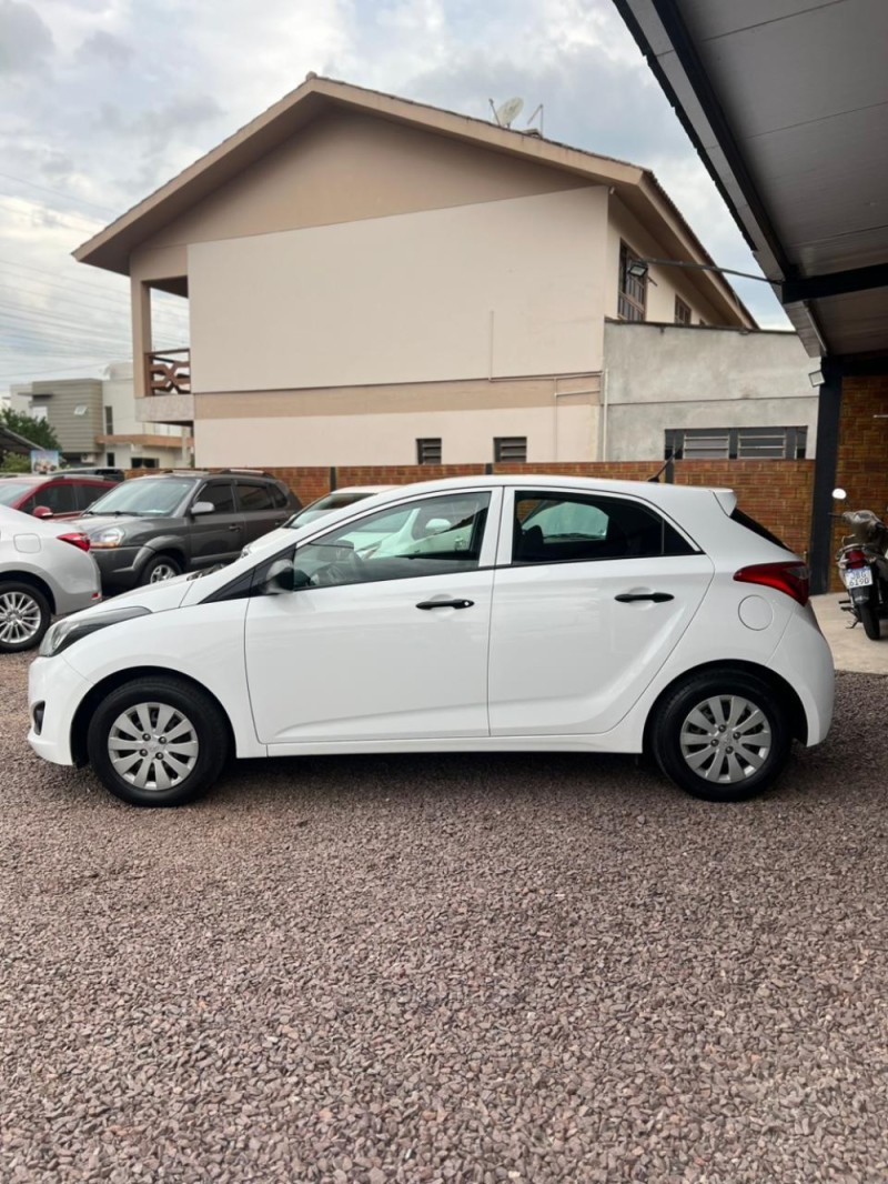 HB20 1.0 COMFORT 12V FLEX 4P MANUAL - 2014 - LAJEADO