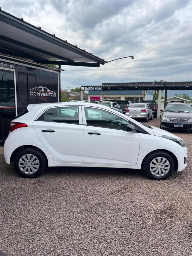 HB20 1.0 COMFORT 12V FLEX 4P MANUAL - 2014 - LAJEADO