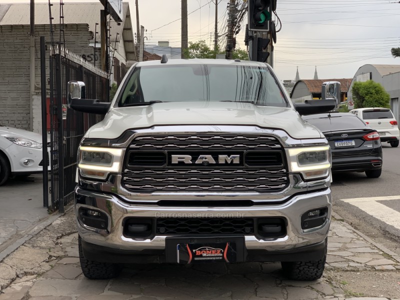 2500 LARAMIE 6.7 CD 4X4 TDI DIESEL 4P AUTOMÁTICA - 2019 - CAXIAS DO SUL
