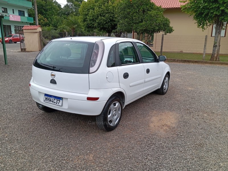 CORSA 1.4 MPFI MAXX 8V FLEX 4P MANUAL - 2011 - PICADA CAFé