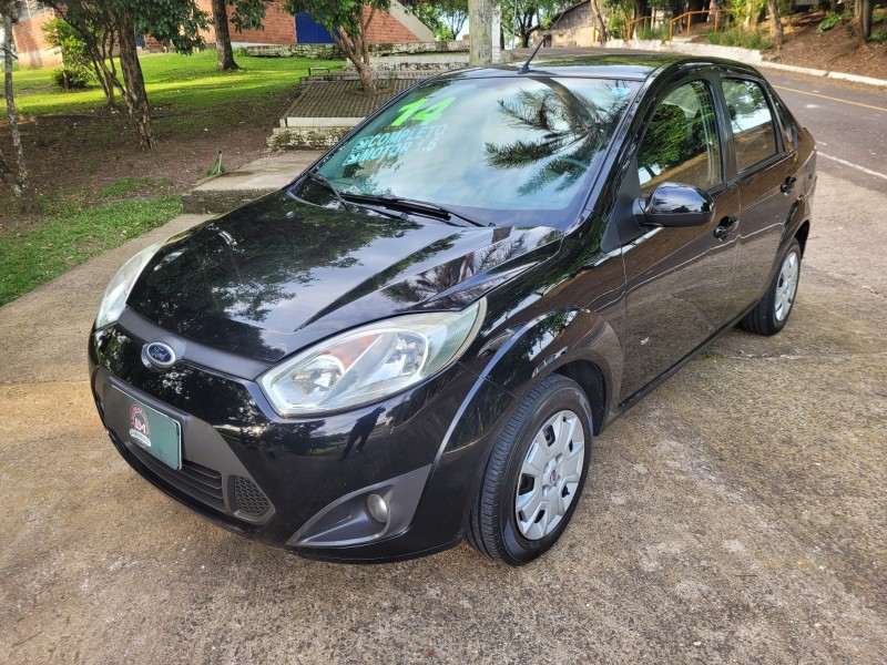 fiesta 1.6 mpi class sedan 8v flex 4p manual 2014 venancio aires