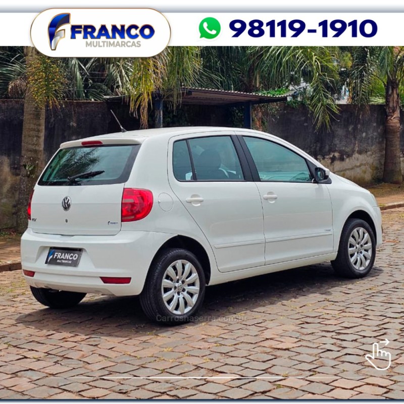 FOX 1.0 MI TREND 8V FLEX 4P MANUAL - 2014 - VACARIA