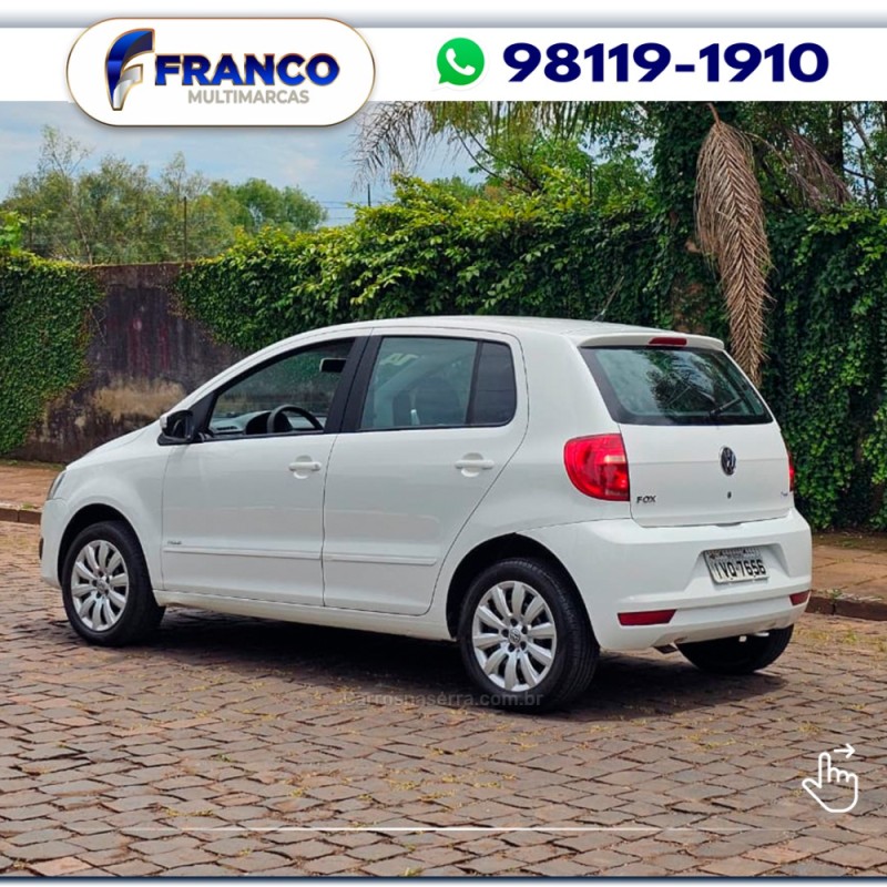 FOX 1.0 MI TREND 8V FLEX 4P MANUAL - 2014 - VACARIA