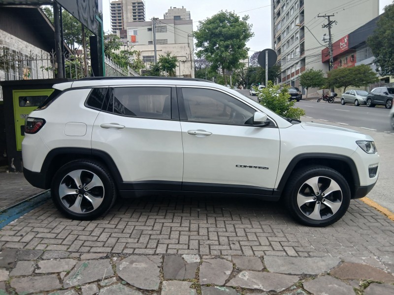 COMPASS 2.0 16V DIESEL LONGITUDE 4X4 AUTOMÁTICO - 2018 - CAXIAS DO SUL