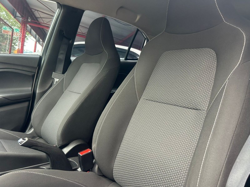 ONIX 1.0 LT 12V FLEX 4P MANUAL - 2023 - TRêS COROAS