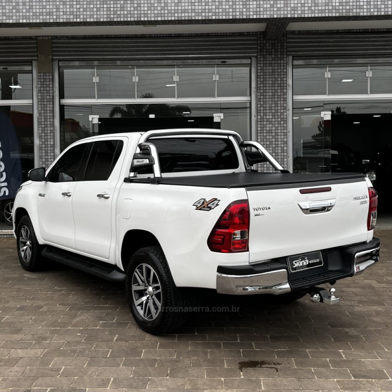 HILUX 2.8 SRV 4X4 CD 16V DIESEL 4P AUTOMÁTICO - 2020 - VACARIA