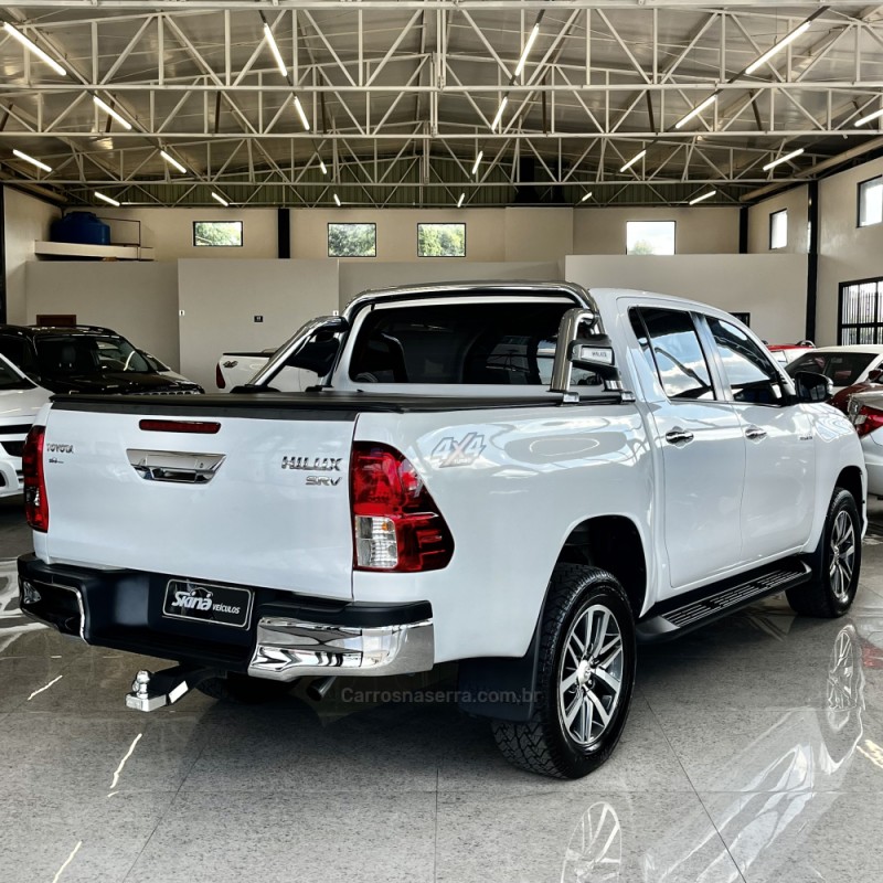 HILUX 2.8 SRV 4X4 CD 16V DIESEL 4P AUTOMÁTICO - 2020 - VACARIA