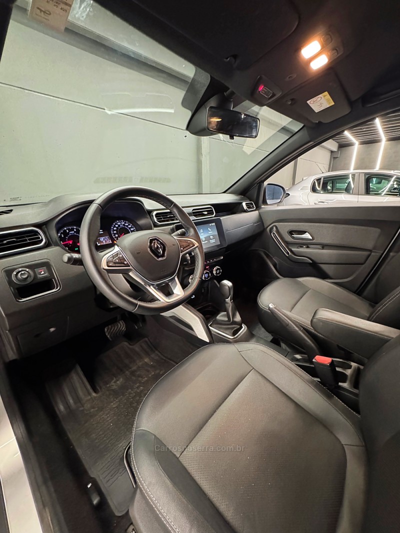 DUSTER 1.6 ICONIC 16V FLEX 4P AUTOMÁTICO - 2024 - PASSO FUNDO