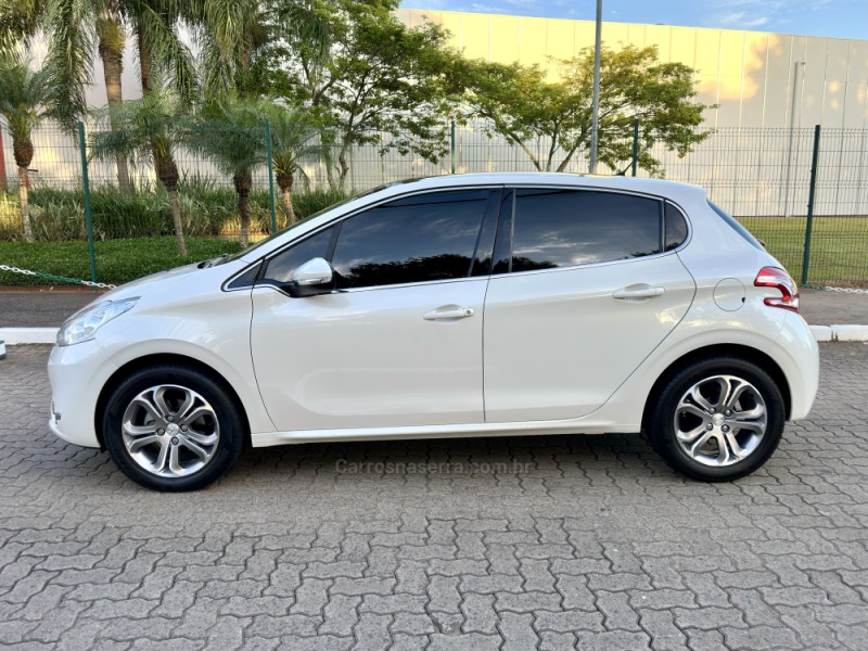 208 1.6 GRIFFE 16V FLEX 4P AUTOMÁTICO - 2015 - ESTâNCIA VELHA