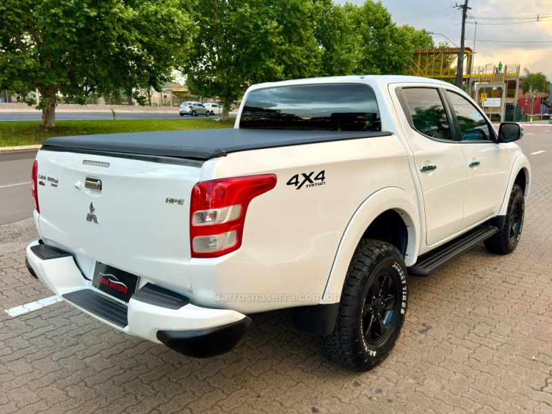 L200 TRITON  - 2020 - ESTâNCIA VELHA