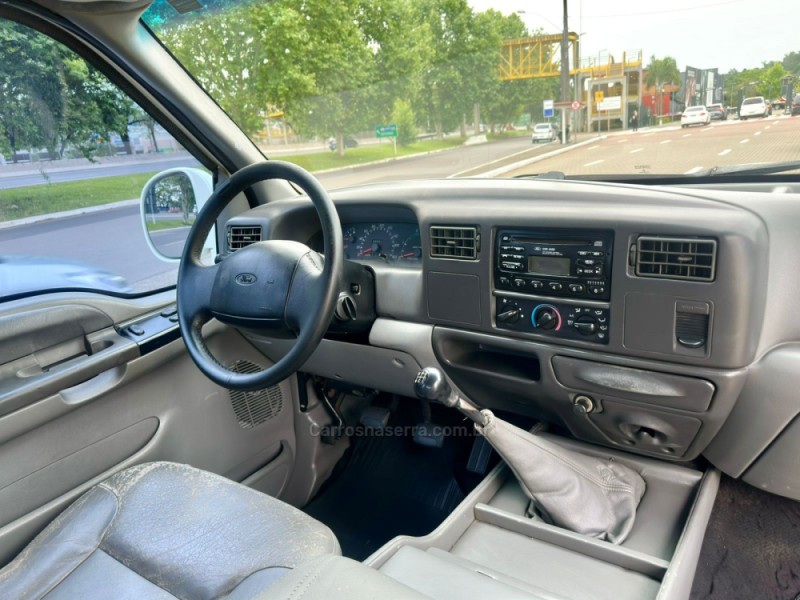 F-250 4.2 XLT 4X2 CE TURBO INTERCOOLER DIESEL 4P MANUAL - 2002 - ESTâNCIA VELHA