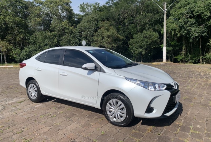 yaris 1.5 xl 16v flex 4p automatico 2023 guapore