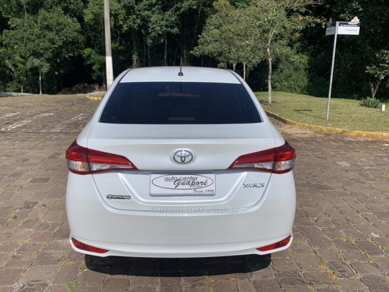 YARIS 1.5 XL 16V FLEX 4P AUTOMATÍCO - 2023 - GUAPORé