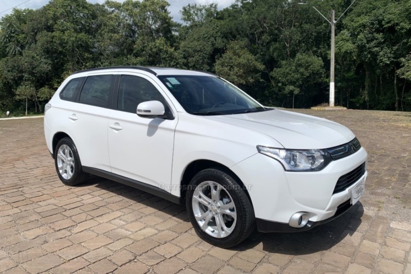 outlander 2.0 16v gasolina 4p automatico 2015 guapore