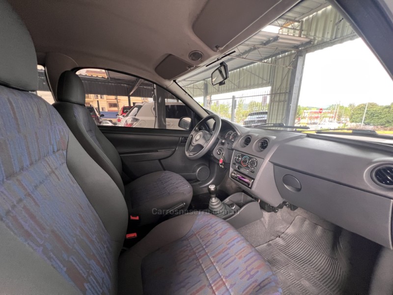 CELTA 1.0 MPFI SPIRIT 8V FLEX 2P MANUAL - 2011 - BOM PRINCíPIO