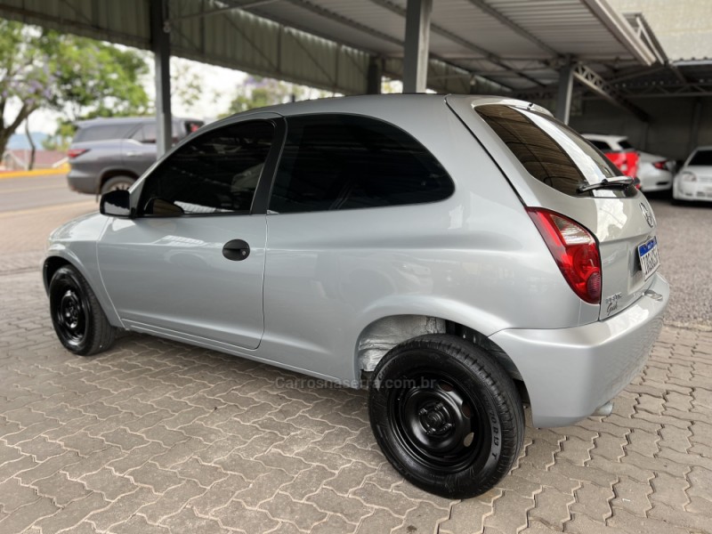 CELTA 1.0 MPFI SPIRIT 8V FLEX 2P MANUAL - 2011 - BOM PRINCíPIO