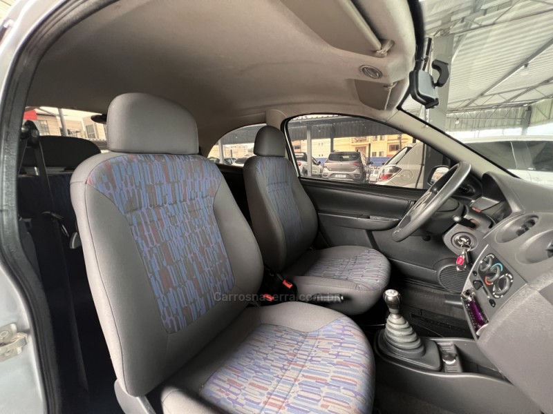 CELTA 1.0 MPFI SPIRIT 8V FLEX 2P MANUAL - 2011 - BOM PRINCíPIO